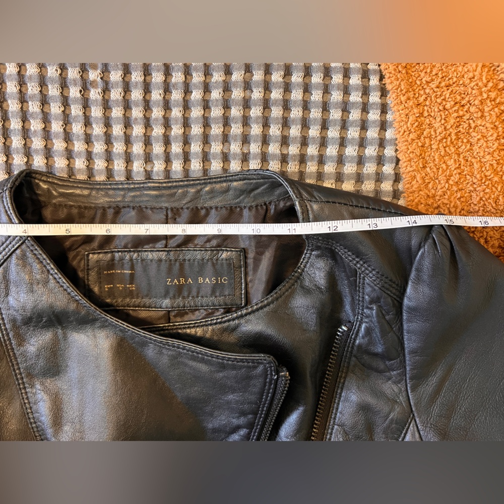 Zara Women's Black Leather Jacket - Picture 11 of 15